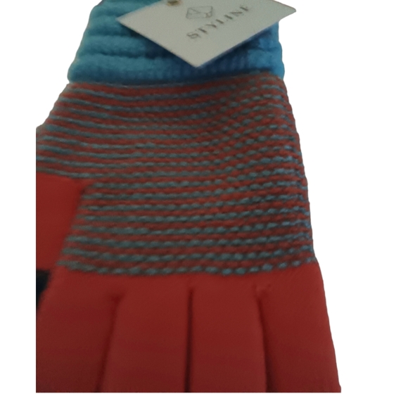 Knitted Smart Touch Gloves - Picture 4 of 5